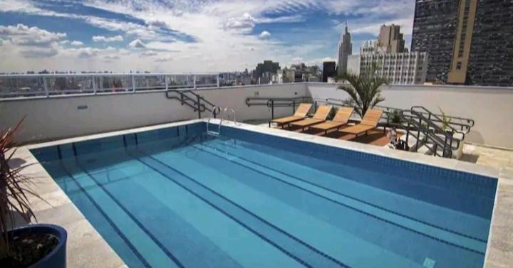 Contemporaneo No Centro De Sao Paulo, Ao Lado Do Metro E 25 De Marco Com Piscina * São Paulo